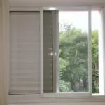 Tela mosquiteira de correr